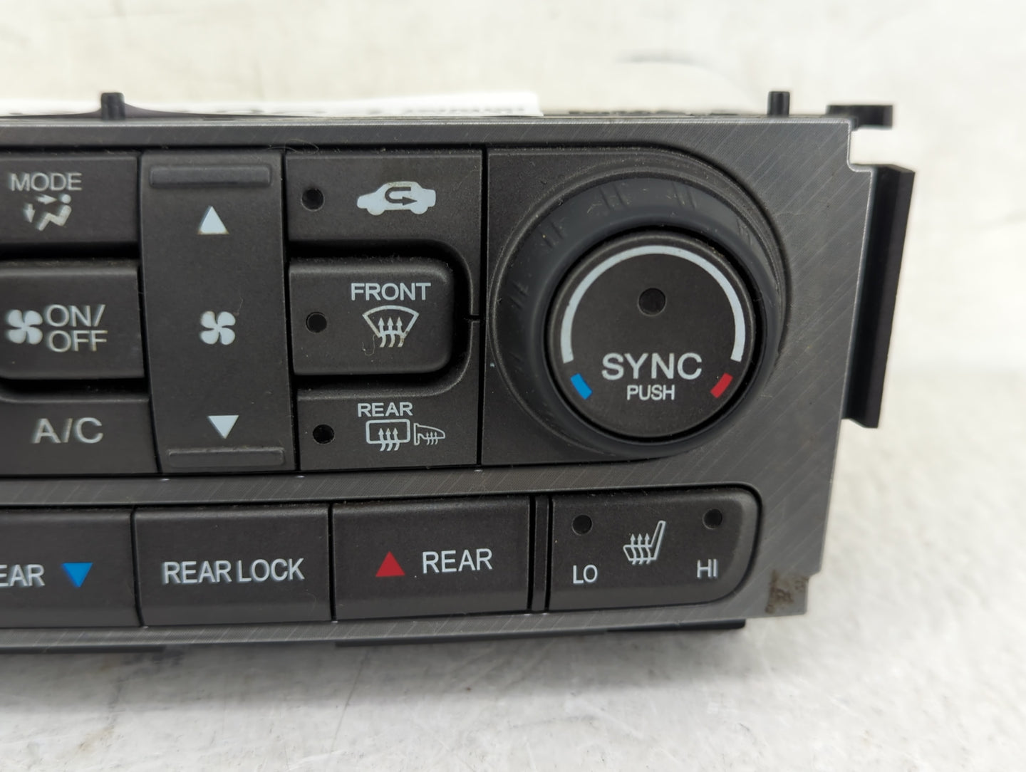 2012-2015 Honda Pilot Climate Control Module Temperature AC/Heater Replacement P/N:NH834L Fits Fits 2012 2013 2014 2015 OEM 