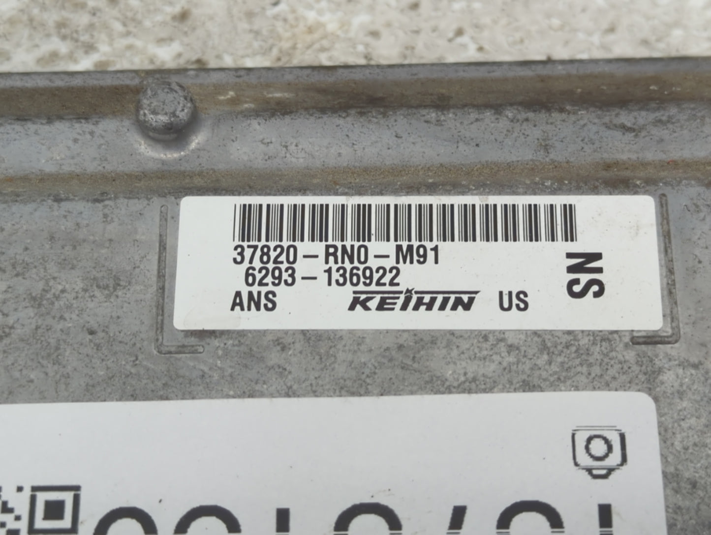 2013-2015 Honda Pilot PCM Engine Control Computer ECU ECM PCU OEM P/N:37820-RN0-M91 Fits Fits 2013 2014 2015 OEM Used Auto P