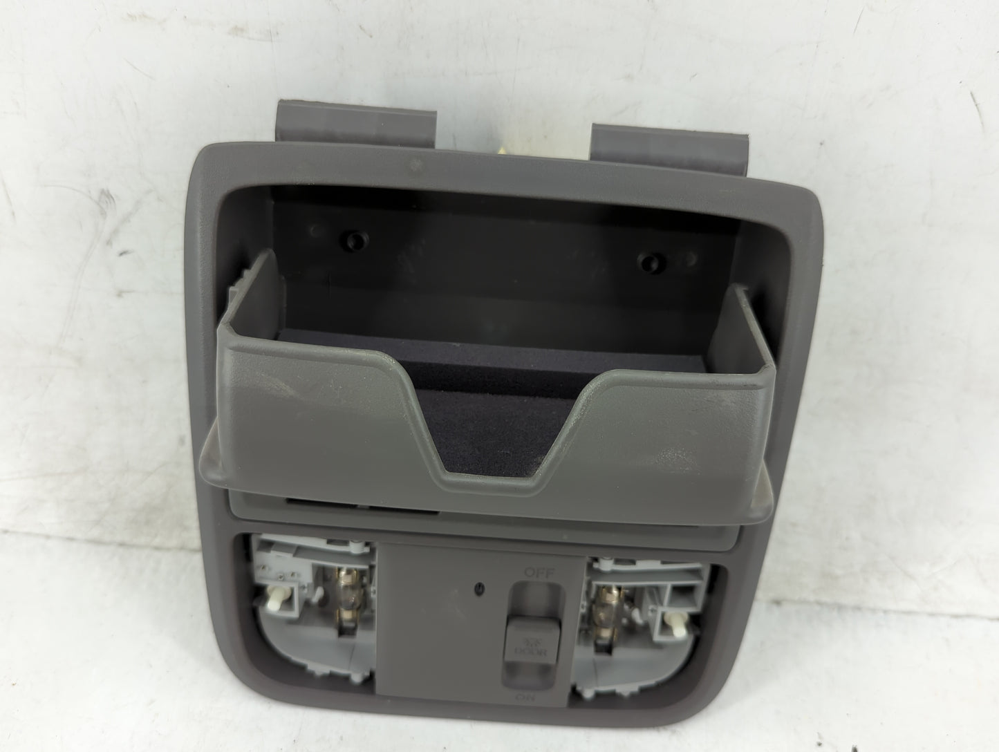 2009-2015 Honda Pilot Overhead Roof Console 1392453 - Oemusedautoparts1.com