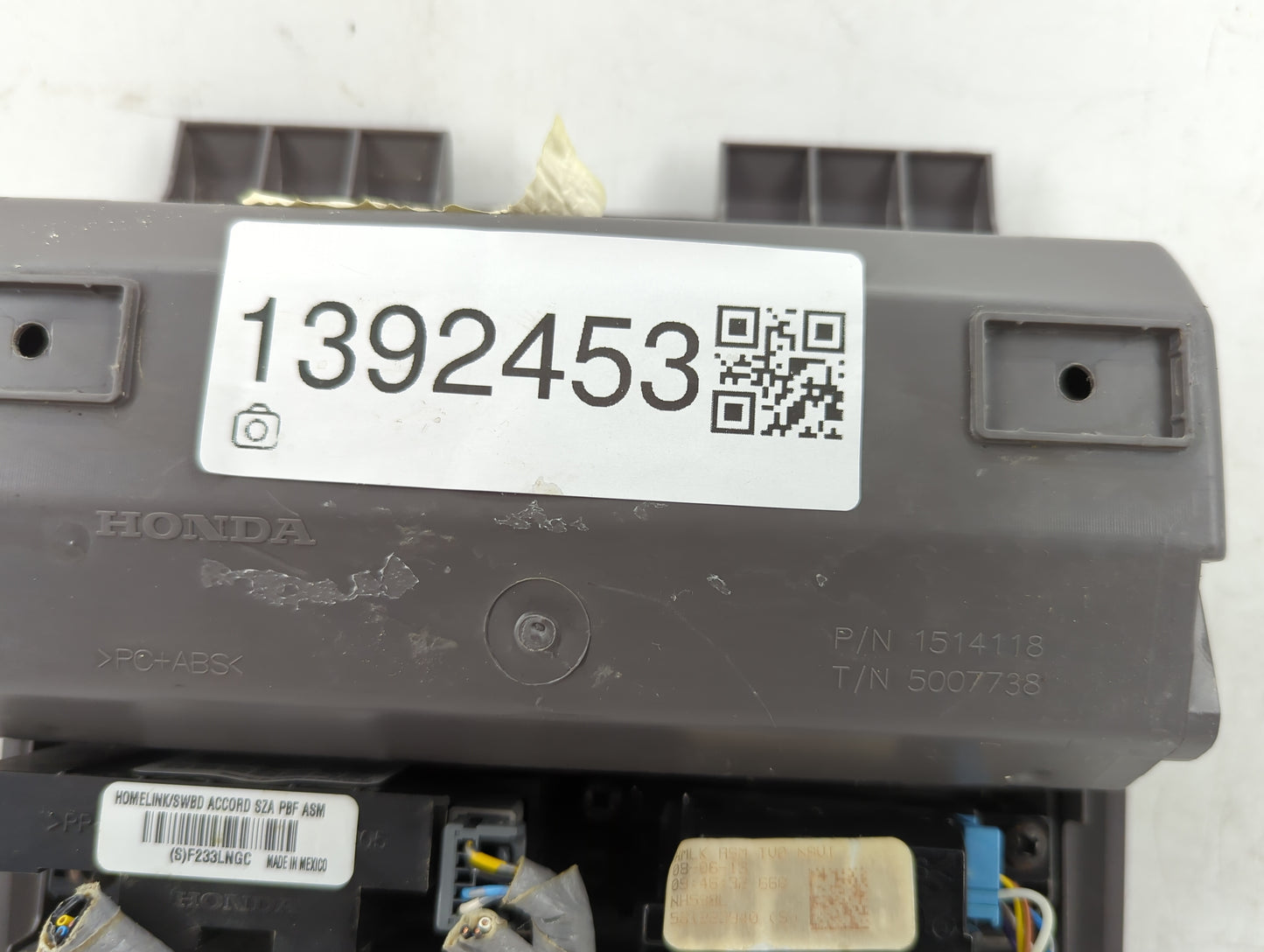 2009-2015 Honda Pilot Overhead Roof Console 1392453 - Oemusedautoparts1.com