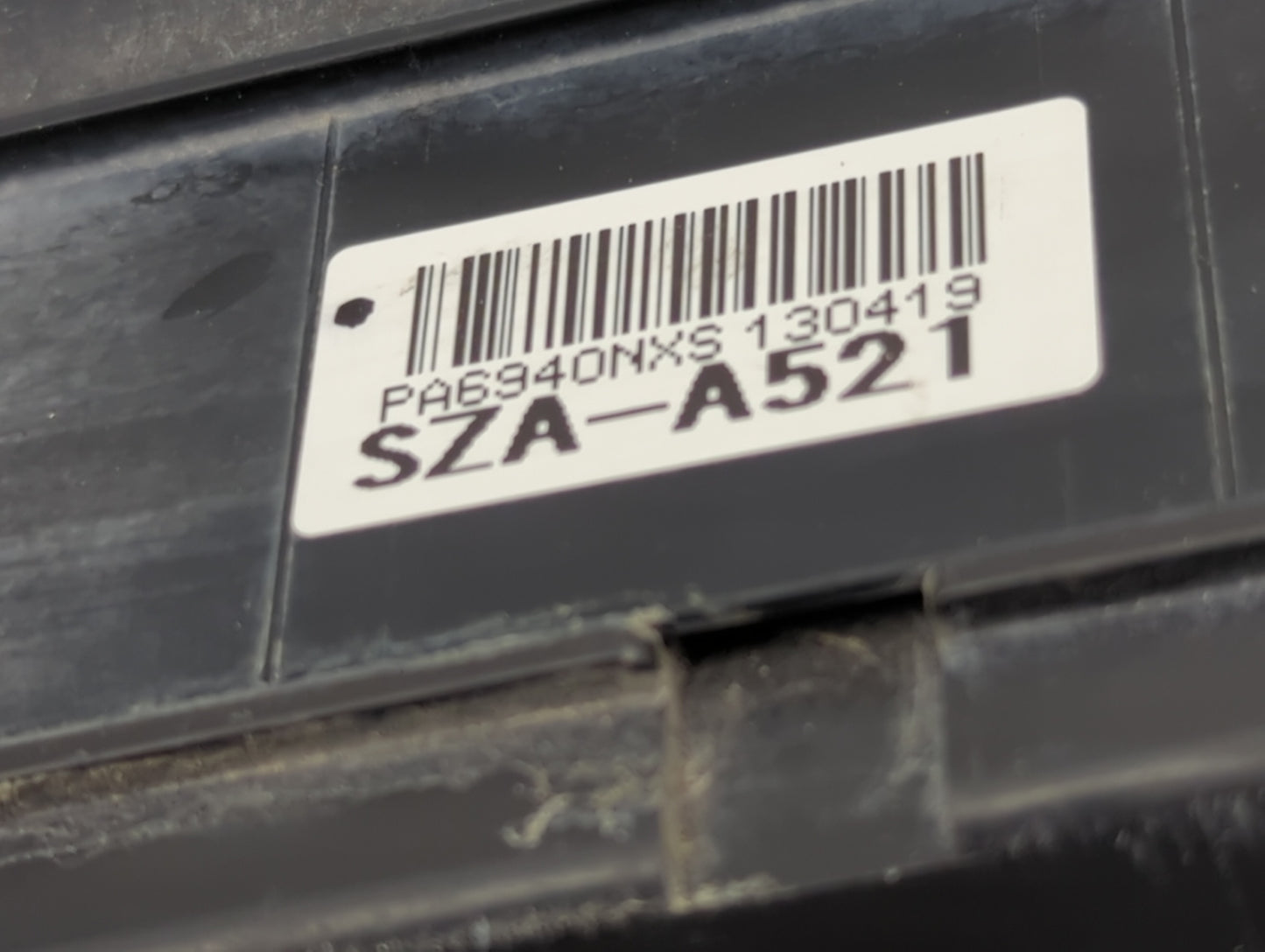 2012-2015 Honda Pilot Fusebox Fuse Box Panel Relay Module P/N:SZA-A521 Fits Fits 2012 2013 2014 2015 OEM Used Auto Parts - O