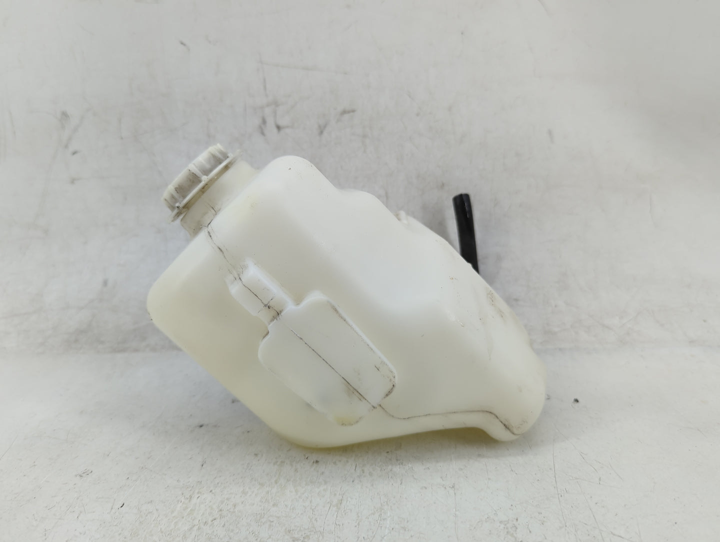 2009-2015 Honda Pilot Radiator Coolant Overflow Expansion Tank Bottle 1393383 - Oemusedautoparts1.com