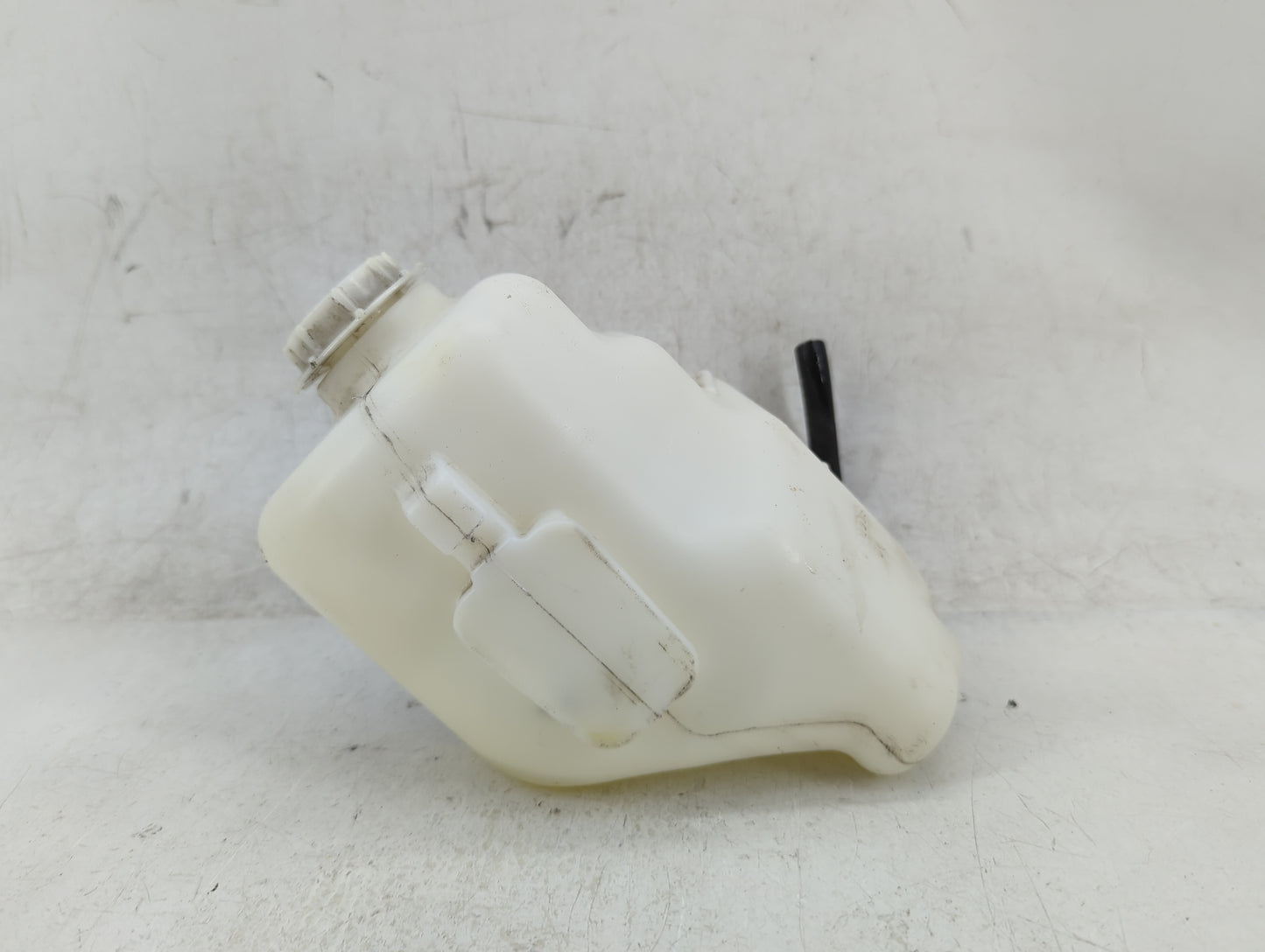 2009-2015 Honda Pilot Radiator Coolant Overflow Expansion Tank Bottle 1393383 - Oemusedautoparts1.com
