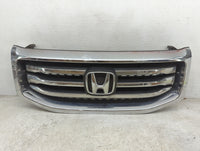 2012-2015 Honda Pilot Front Grille Bumper Not Included - Oemusedautoparts1.com