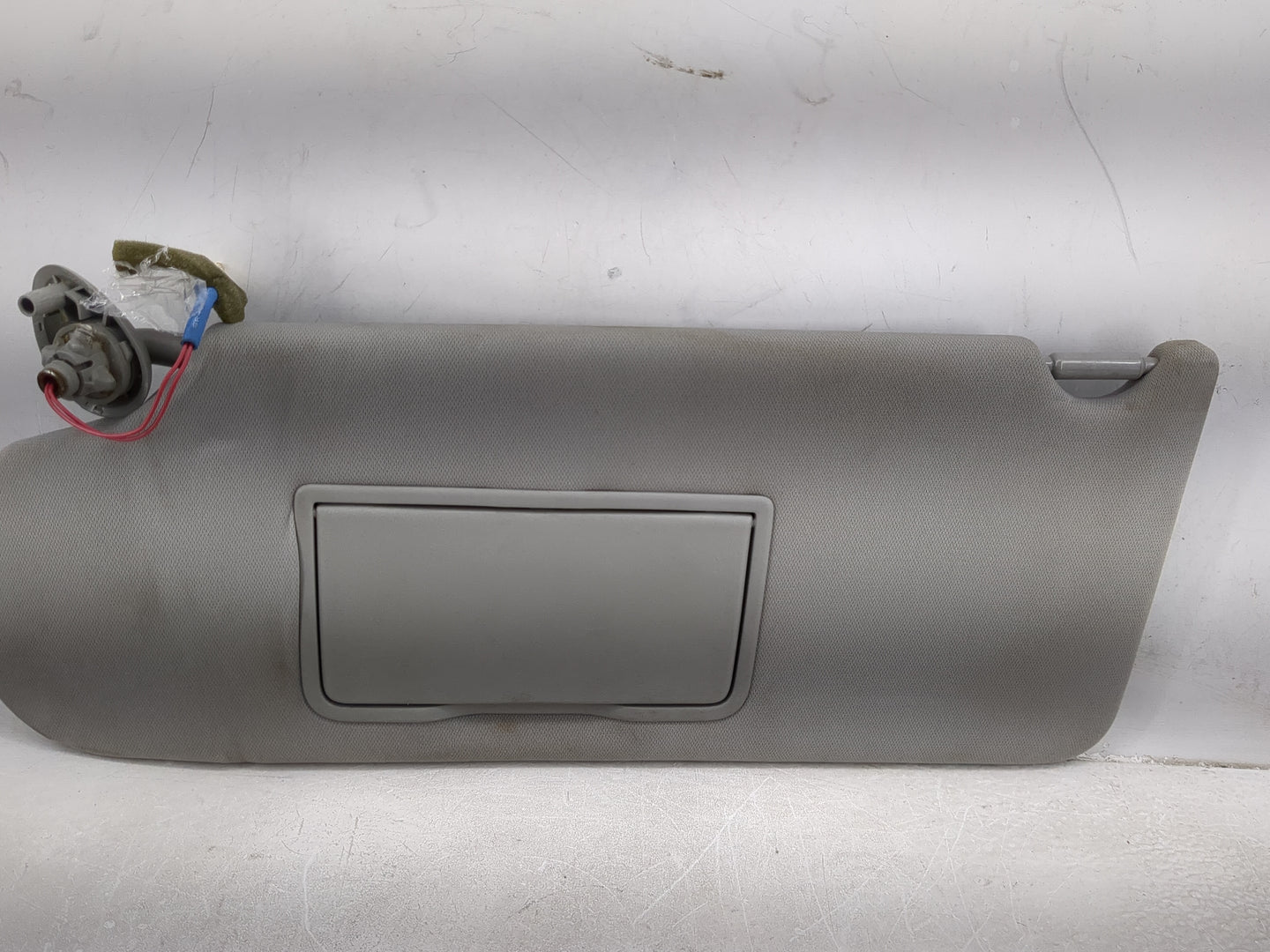 2009-2015 Honda Pilot Sun Visor Shade Replacement Driver Left Mirror Fits Fits 2009 2010 2011 2012 2013 2014 2015 OEM Used A