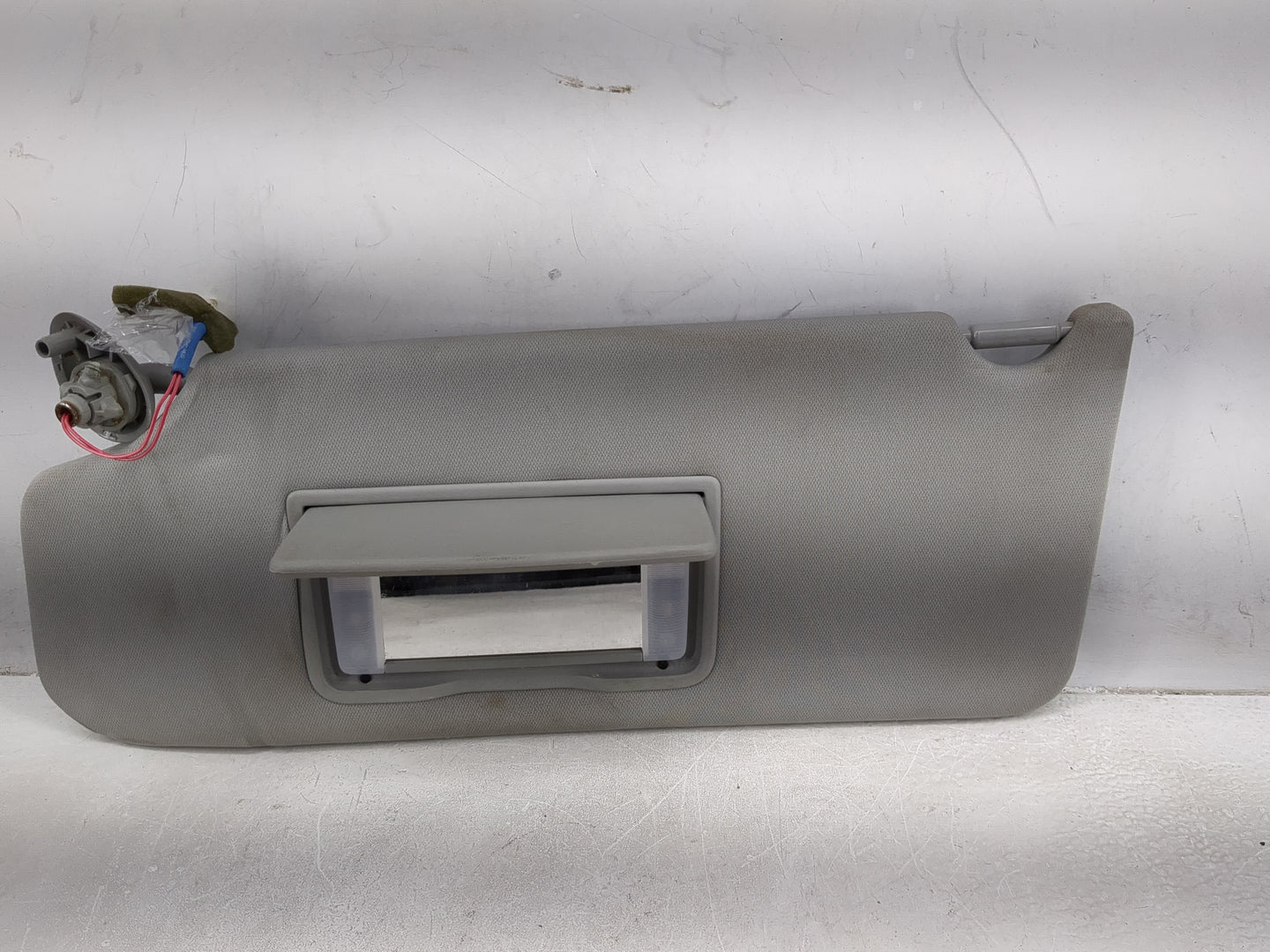 2009-2015 Honda Pilot Sun Visor Shade Replacement Driver Left Mirror Fits Fits 2009 2010 2011 2012 2013 2014 2015 OEM Used A