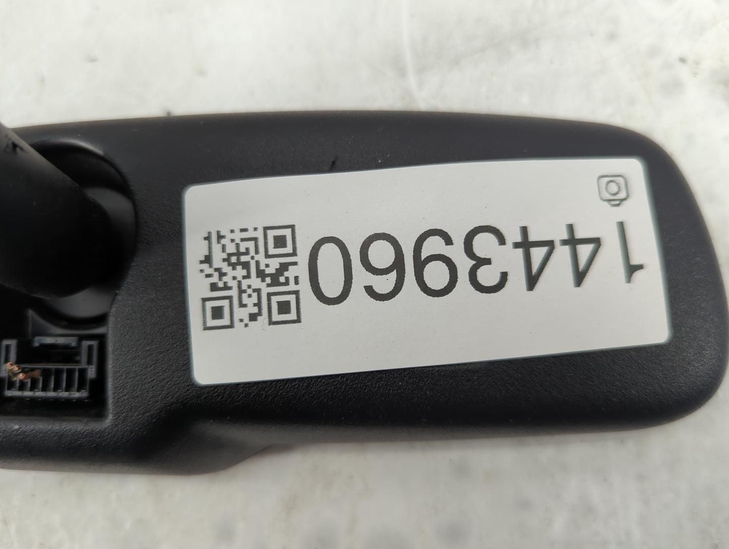 2013-2018 Honda Pilot Interior Rear View Mirror Replacement OEM P/N:E11026001 Fits OEM Used Auto Parts - Oemusedautoparts1.c