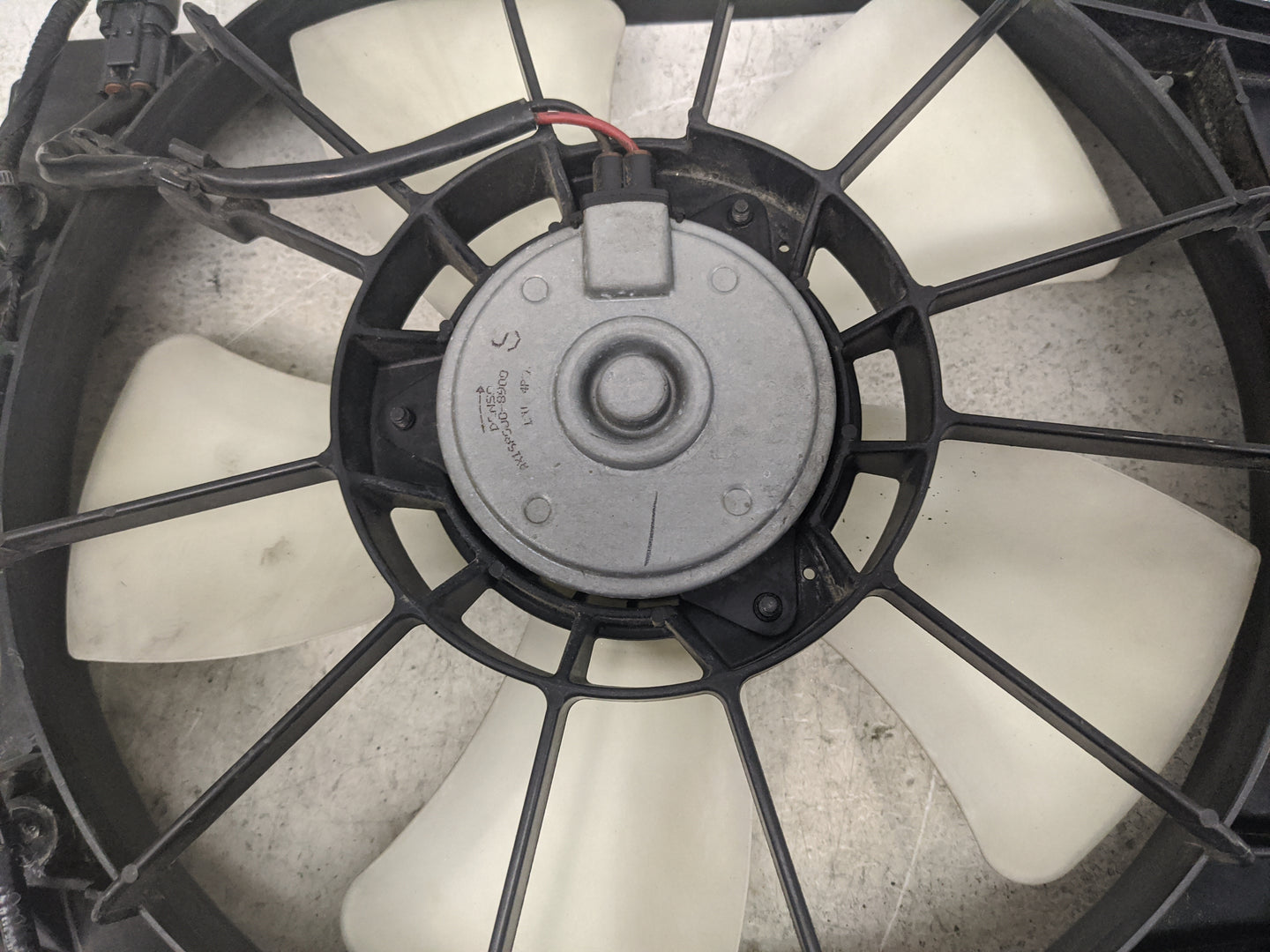 2009-2015 Honda Pilot Electric Radiator Cooling Fan Motor Assembly 1460890 - Oemusedautoparts1.com