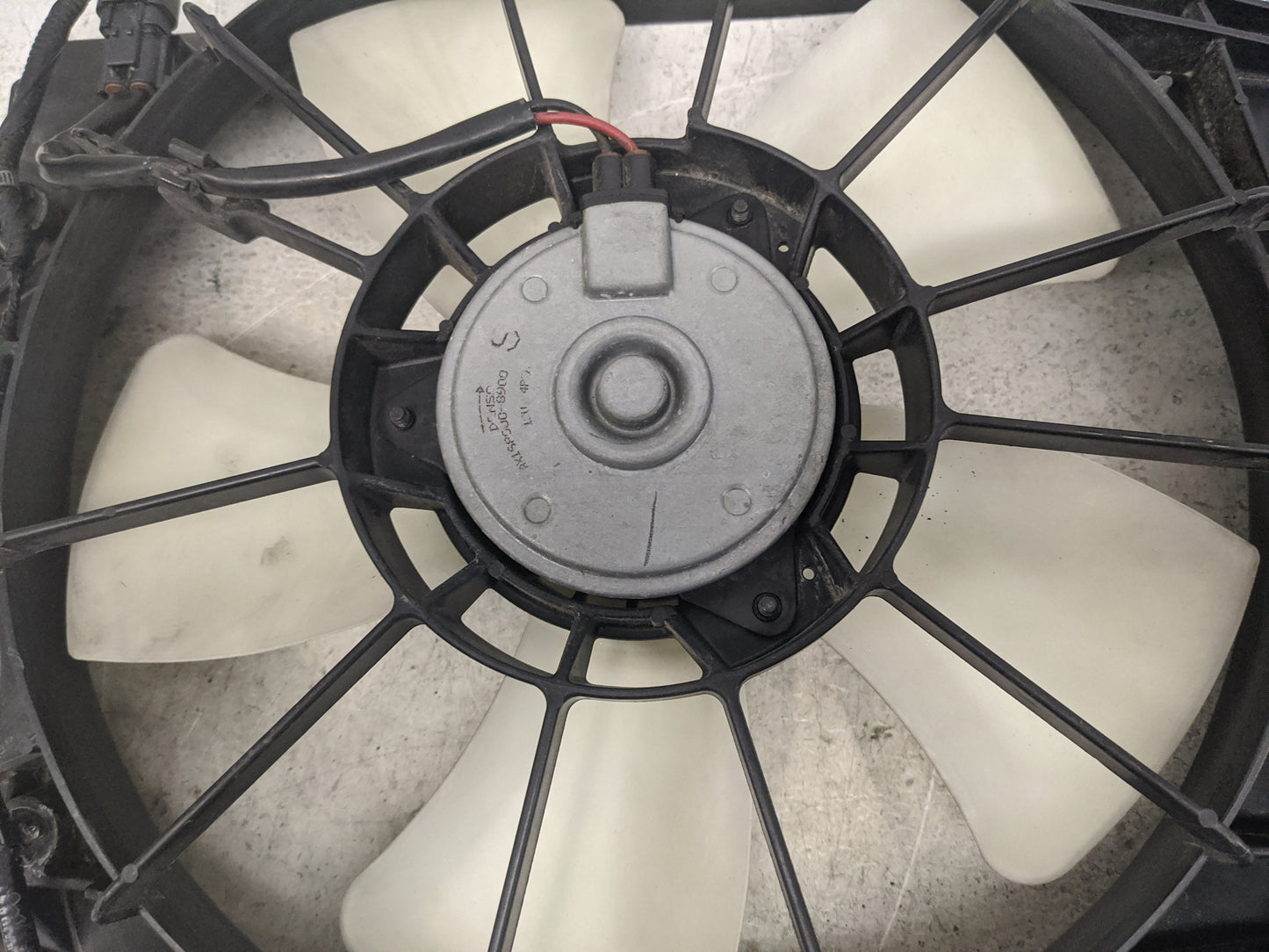 2009-2015 Honda Pilot Electric Radiator Cooling Fan Motor Assembly 1460890 - Oemusedautoparts1.com