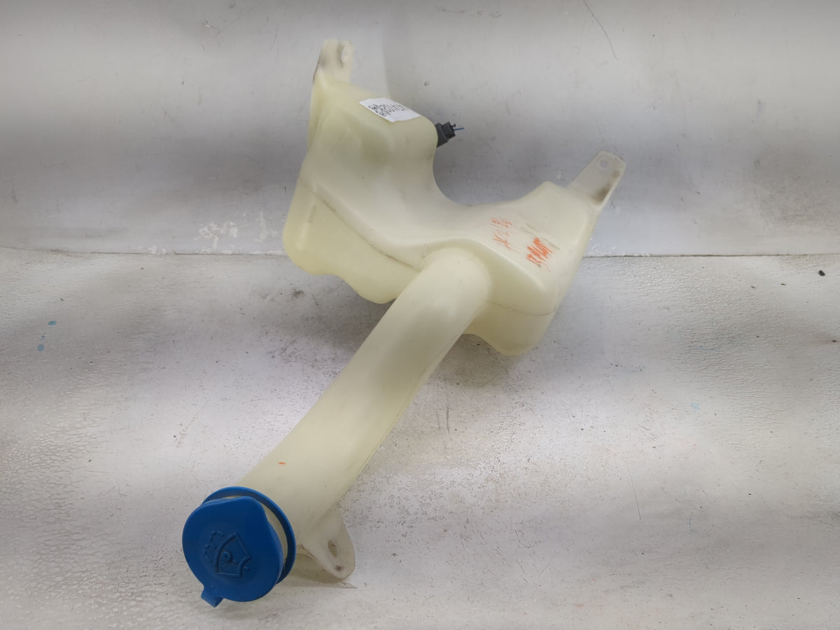 2013 Honda Pilot Windshield Washer Fluid Reservoir Bottle Oem - Oemusedautoparts1.com