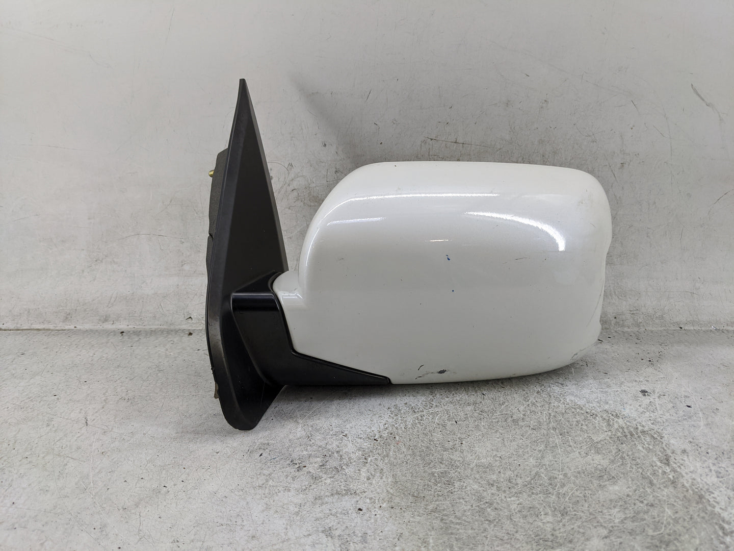 2009-2015 Honda Pilot Driver Side View Mirror - Left Door Mirror OEM Used - Oemusedautoparts1.com