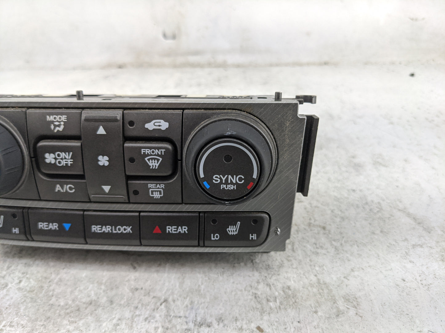 2012-2015 Honda Pilot Climate Control Module Temperature AC/Heater Replacement Fits Fits 2012 2013 2014 2015 OEM Used Auto P