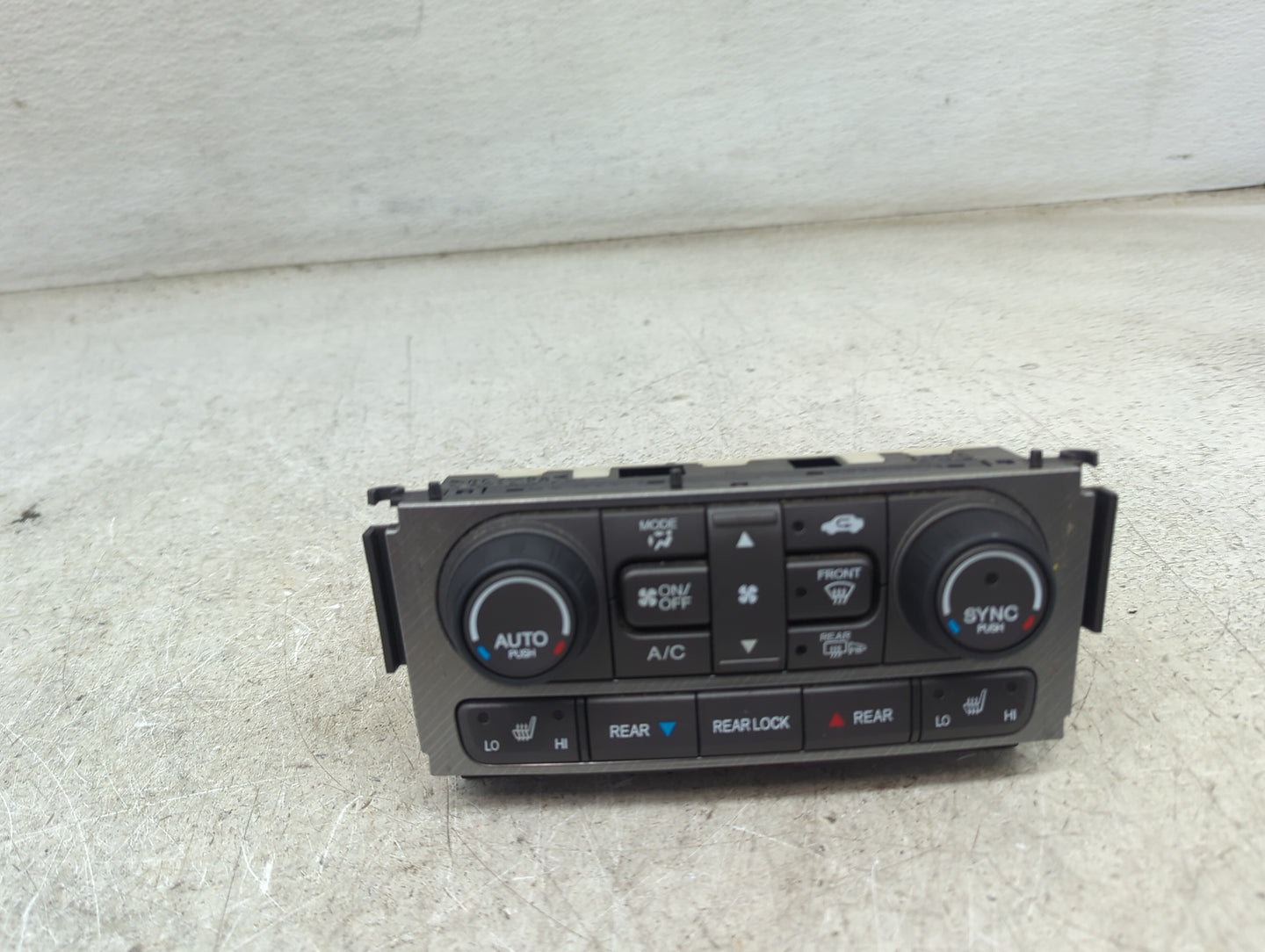 2012-2015 Honda Pilot Climate Control Module Temperature AC/Heater Replacement P/N:79600SZAA110M1 210130202T2 Fits OEM Used 