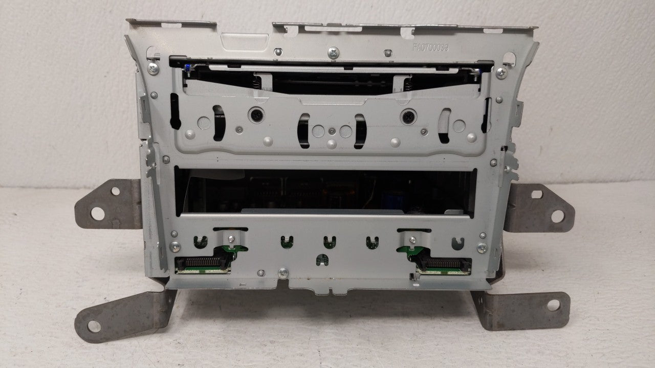 2013-2015 Honda Pilot Am Fm Cd Player Radio Receiver - Oemusedautoparts1.com