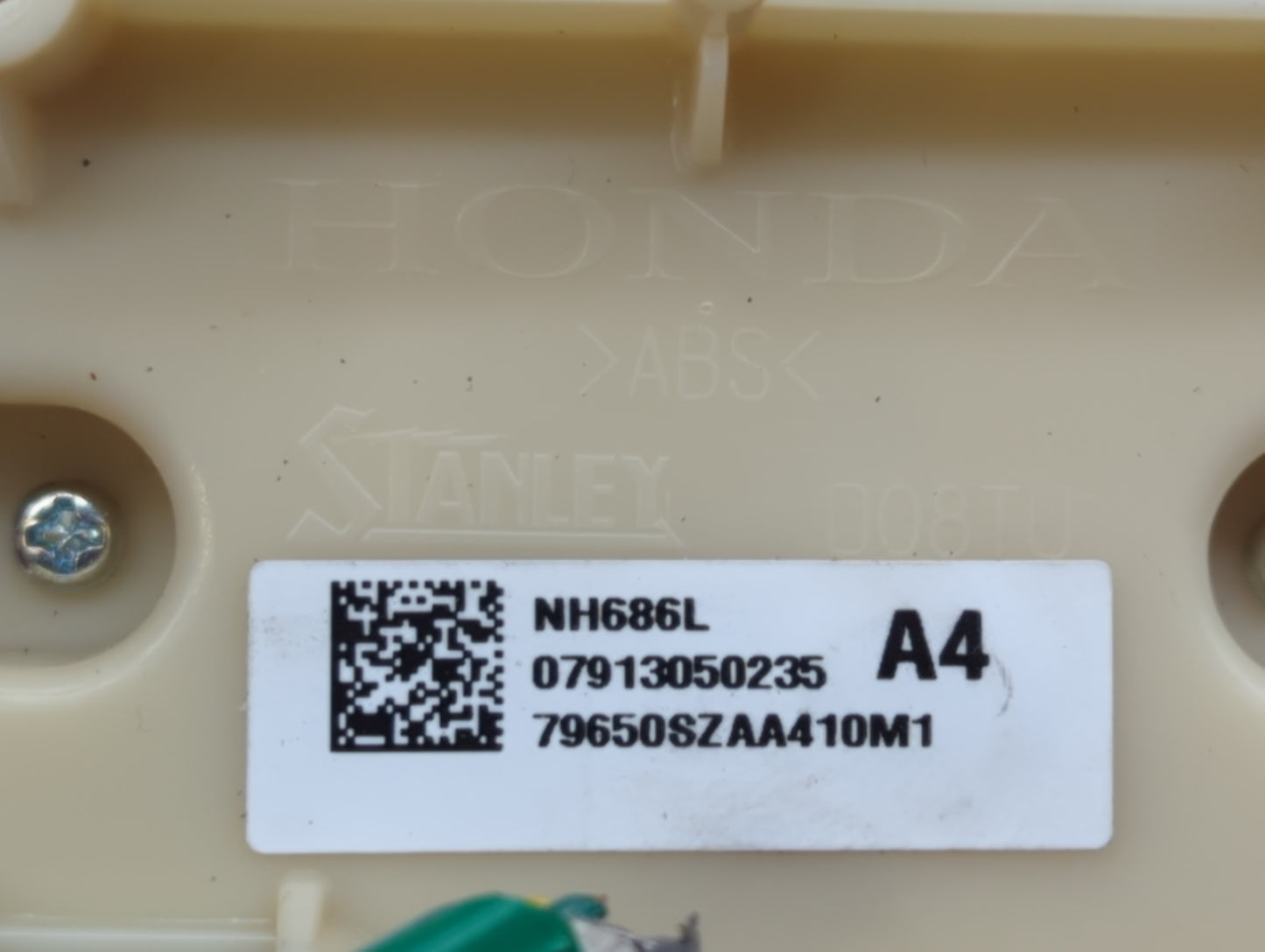 2009-2015 Honda Pilot Climate Control Module Temperature AC/Heater Replacement P/N:79650-SZA-A410-M1 Fits OEM Used Auto Part