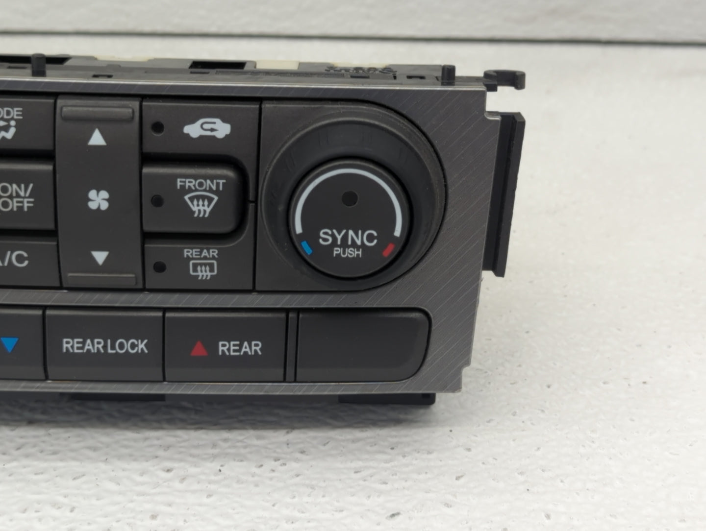 2013-2015 Honda Pilot Climate Control Module Temperature AC/Heater Replacement P/N:79600SZAA910M1 Fits Fits 2013 2014 2015 O