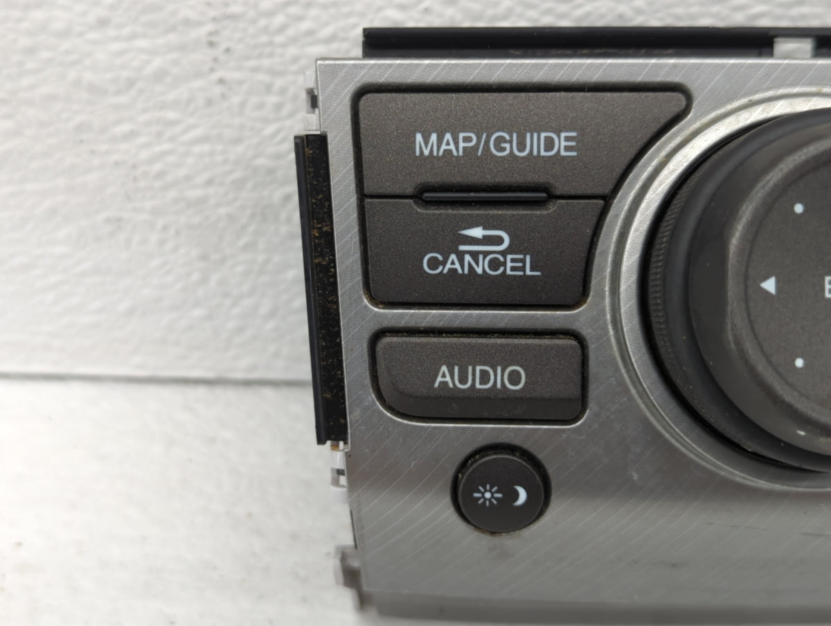 2013-2015 Honda Pilot Am Fm Cd Player Radio Receiver 596726 - Oemusedautoparts1.com
