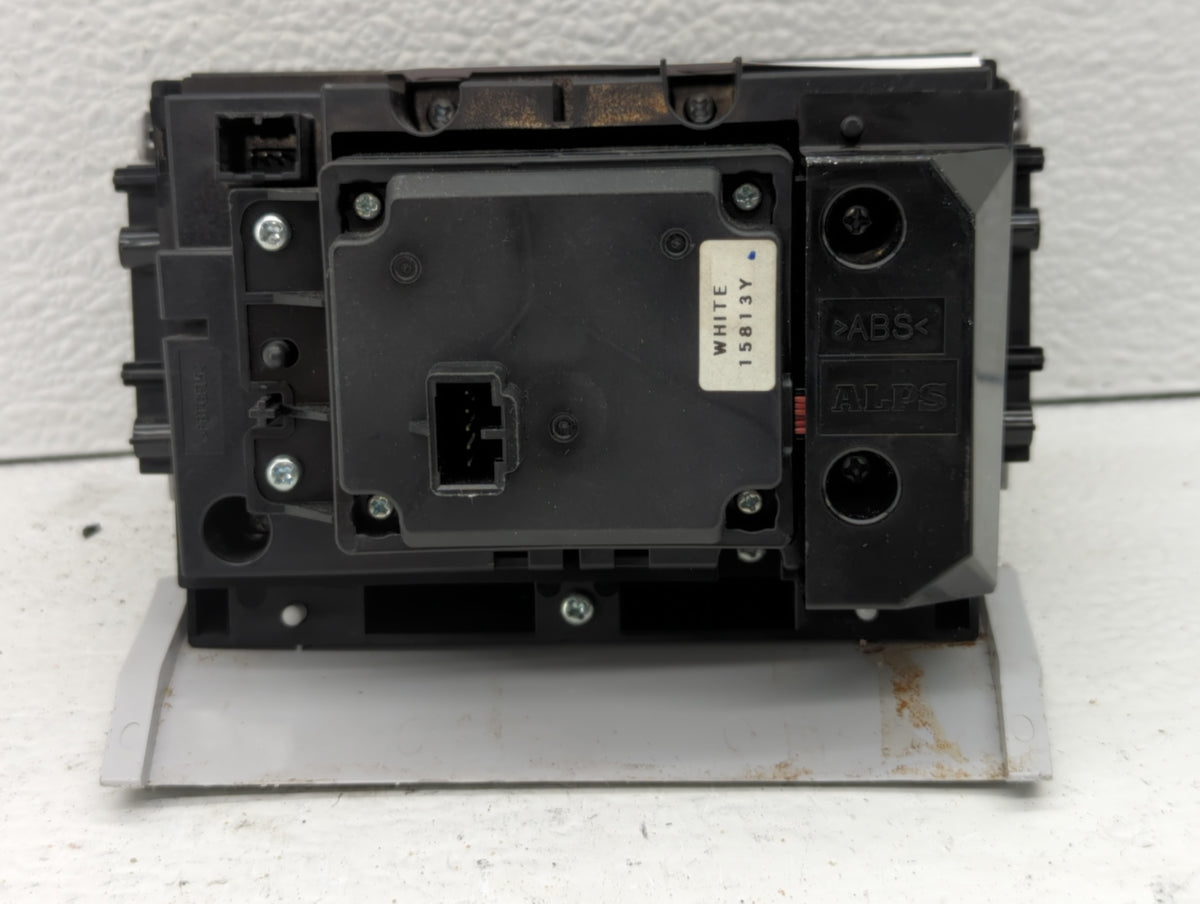 2013-2015 Honda Pilot Am Fm Cd Player Radio Receiver 596726 - Oemusedautoparts1.com
