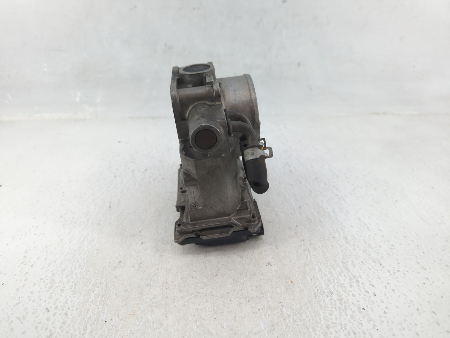 2009-2015 Honda Pilot Throttle Body P/N:U31992325214 Fits Fits 2009 2010 2011 2012 2013 2014 2015 2016 2017 OEM Used Auto Pa