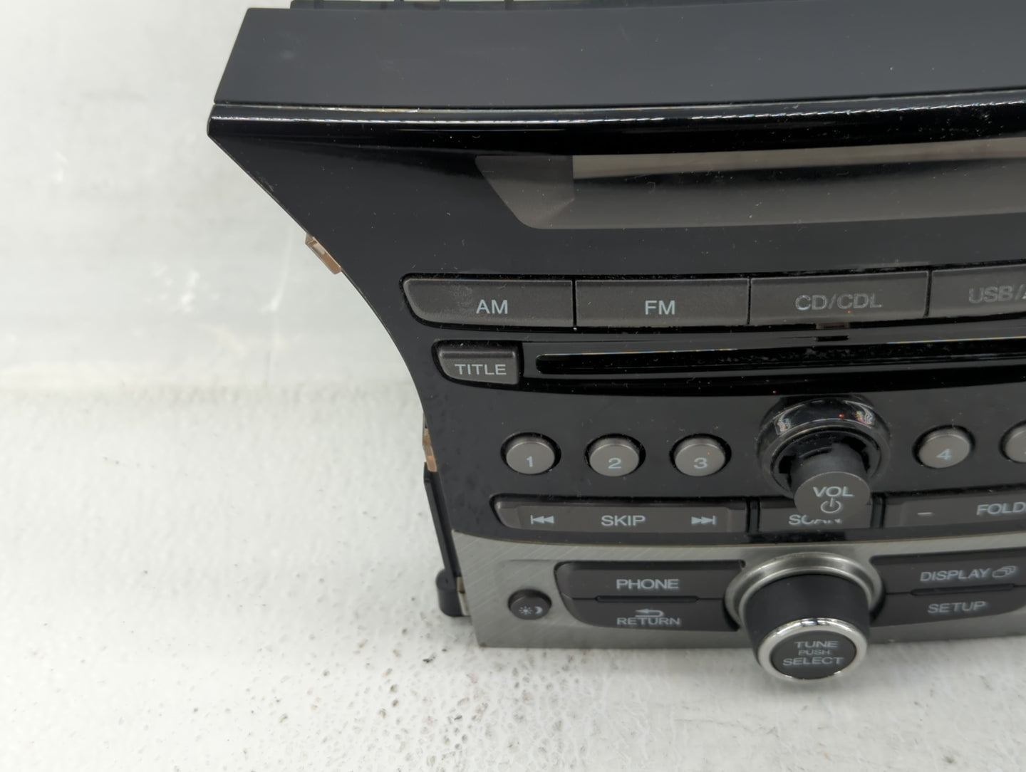 2013-2015 Honda Pilot Radio AM FM Cd Player Receiver Replacement P/N:39100-SZA-C211-M1 Fits Fits 2013 2014 2015 OEM Used Aut