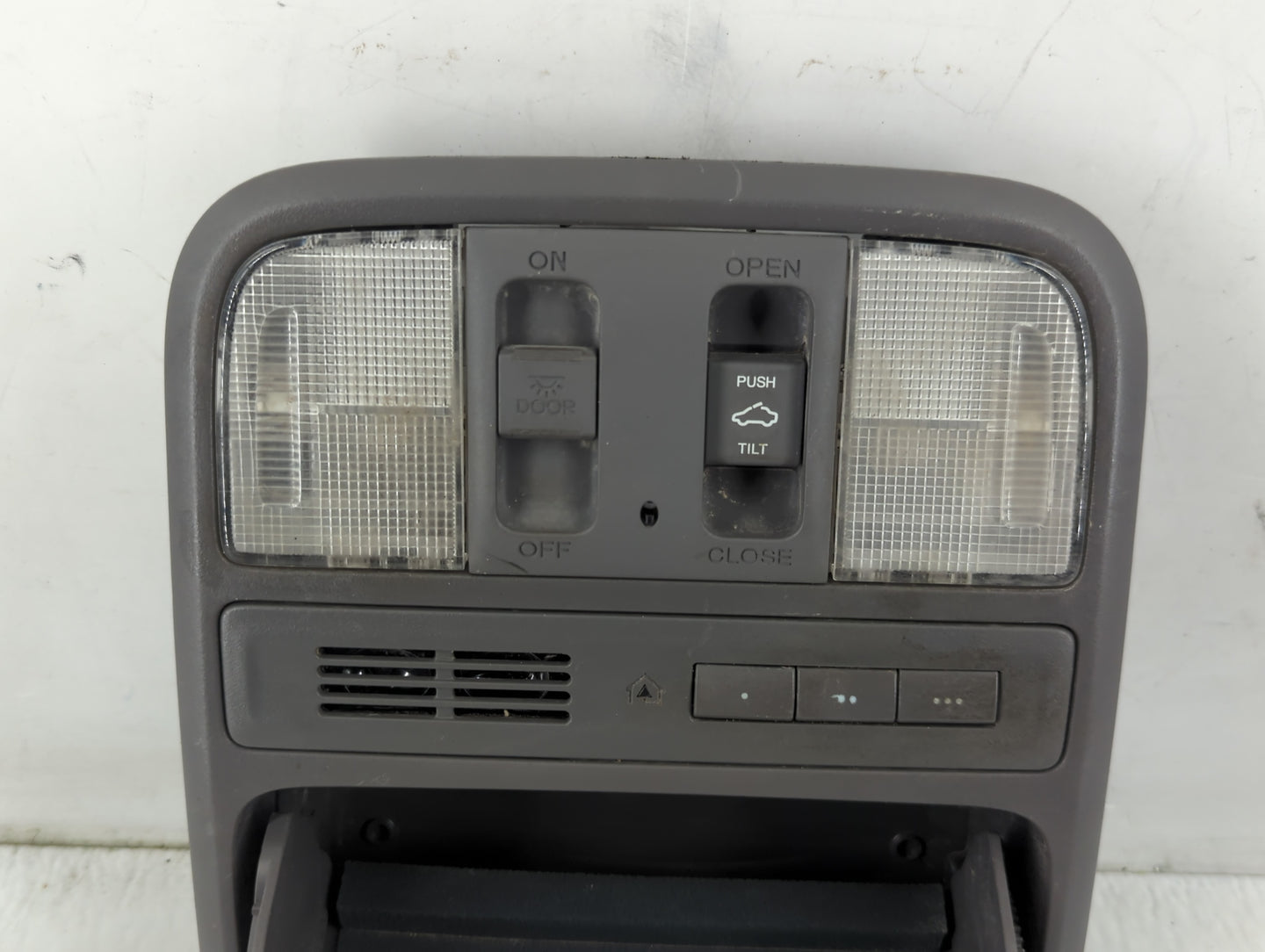 2009-2015 Honda Pilot Overhead Roof Console 838602 - Oemusedautoparts1.com