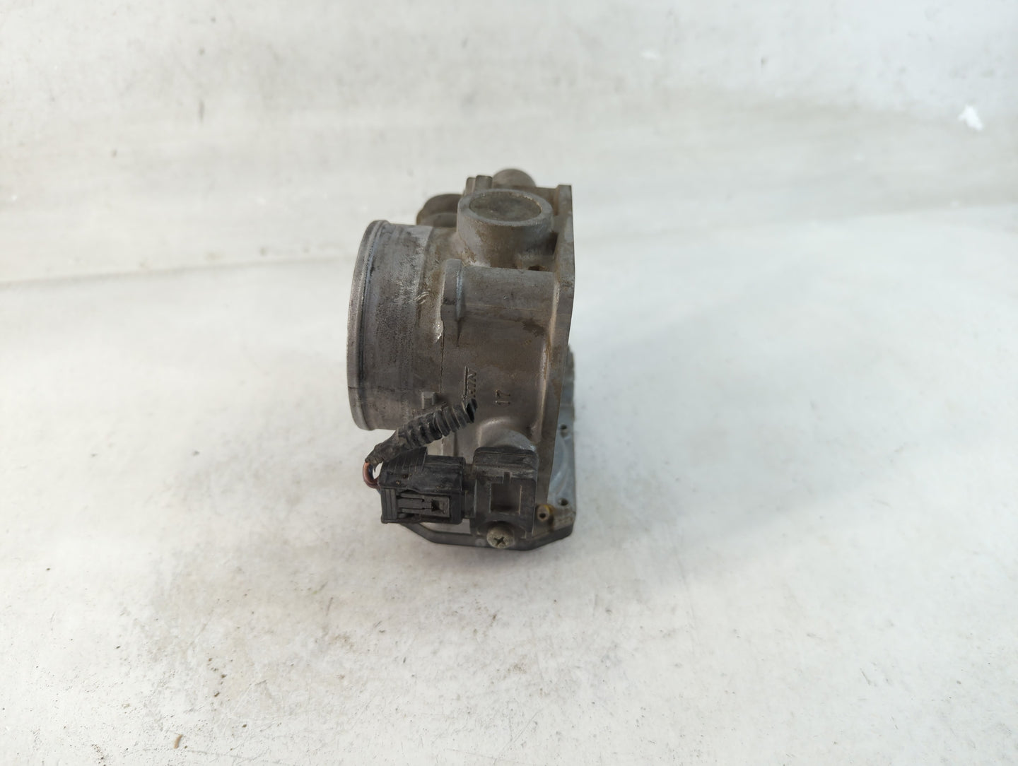 2009-2015 Honda Pilot Throttle Body P/N:GMC1E Fits Fits 2009 2010 2011 2012 2013 2014 2015 2016 2017 OEM Used Auto Parts - O