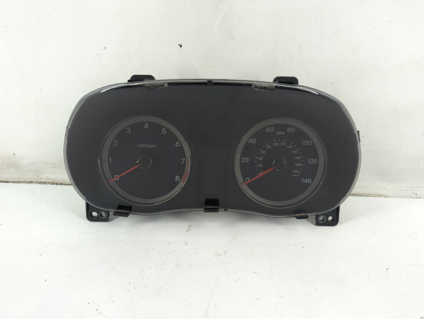 2012-2014 Hyundai Accent Instrument Cluster Speedometer Gauges P/N:94001-1R010 Fits Fits 2012 2013 2014 OEM Used Auto Parts 