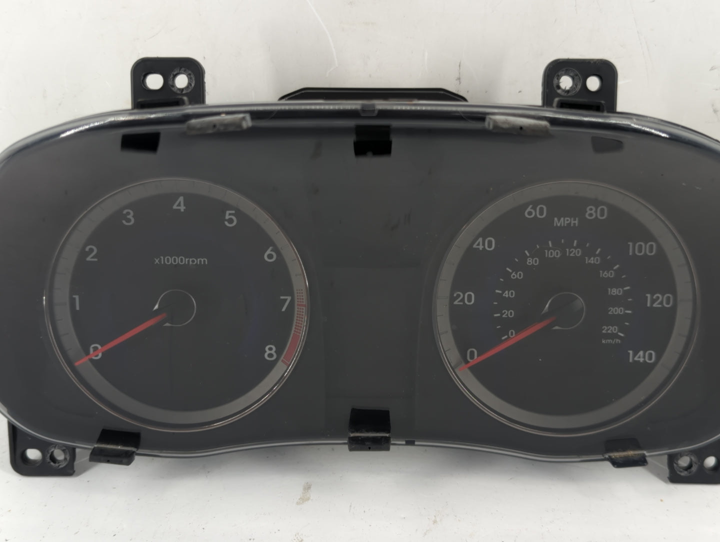2012-2014 Hyundai Accent Instrument Cluster Speedometer Gauges P/N:94001-1R010 Fits Fits 2012 2013 2014 OEM Used Auto Parts 