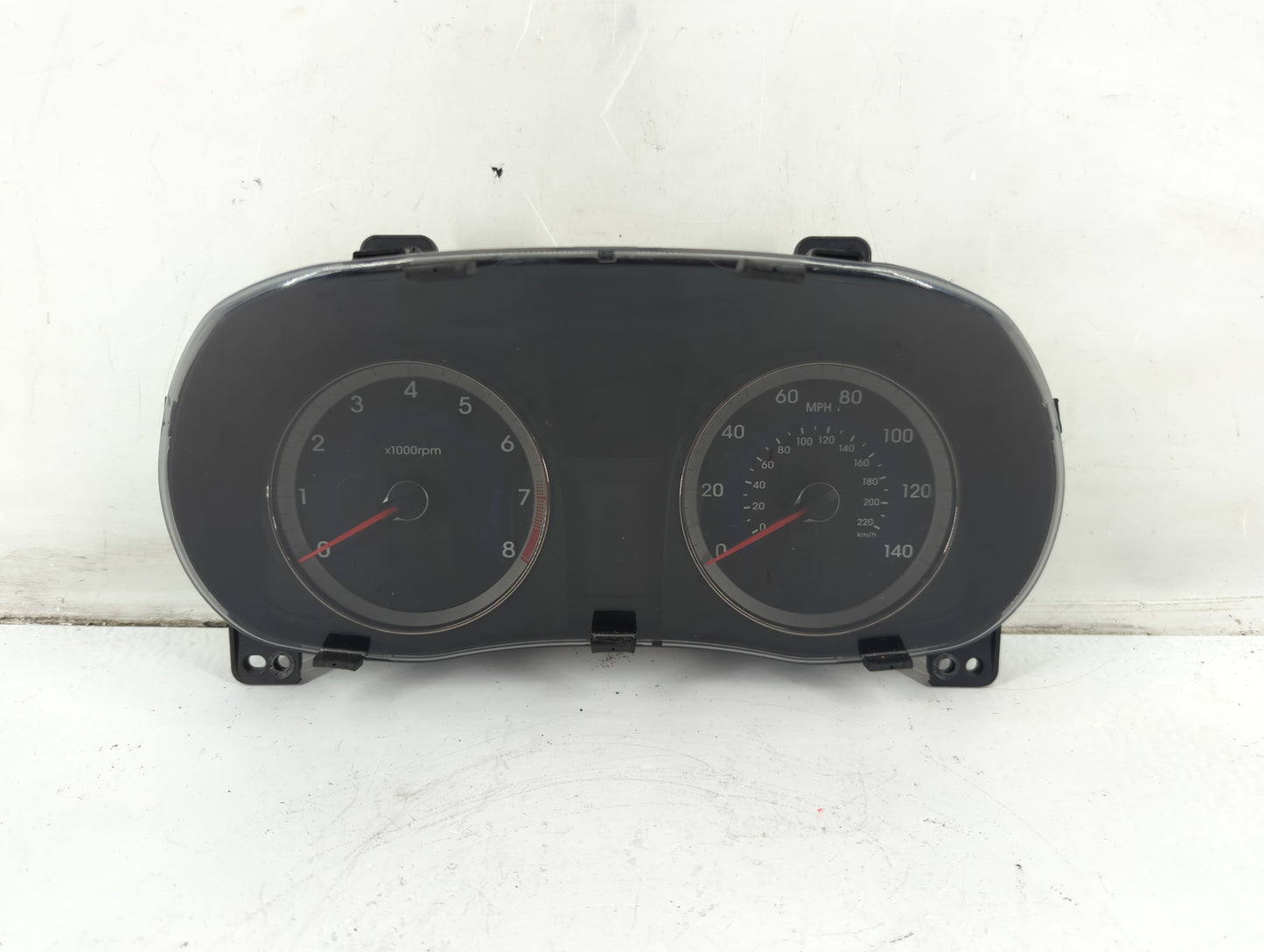 2012-2013 Hyundai Accent Instrument Cluster Speedometer Gauges P/N:94001-1R000 Fits Fits 2012 2013 OEM Used Auto Parts - Oem