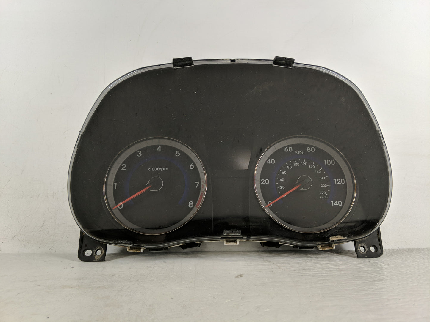 2012-2014 Hyundai Accent Instrument Cluster Speedometer Gauges P/N:94001-1R010 Fits Fits 2012 2013 2014 OEM Used Auto Parts 