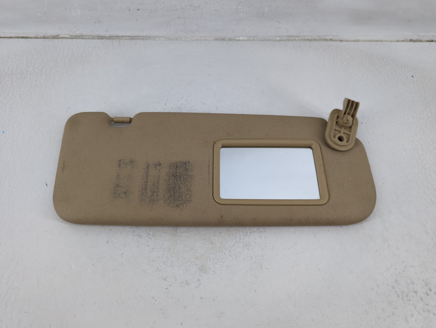 2012-2013 Hyundai Accent Sun Visor Shade Replacement Passenger Right Mirror Fits Fits 2012 2013 OEM Used Auto Parts - Oemuse