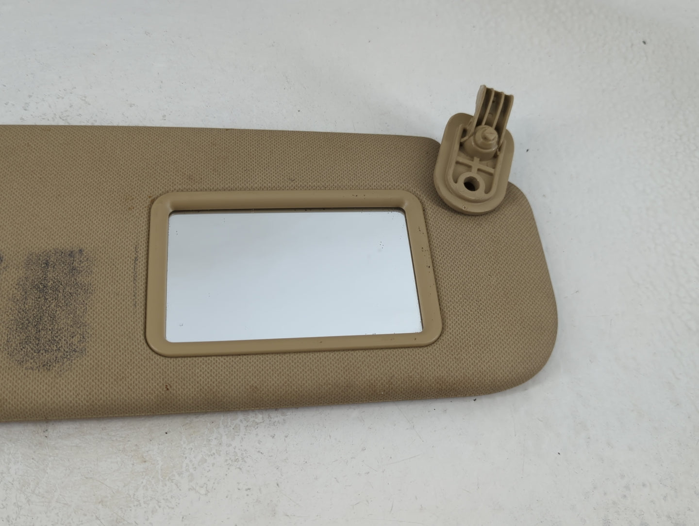 2012-2013 Hyundai Accent Sun Visor Shade Replacement Passenger Right Mirror Fits Fits 2012 2013 OEM Used Auto Parts - Oemuse