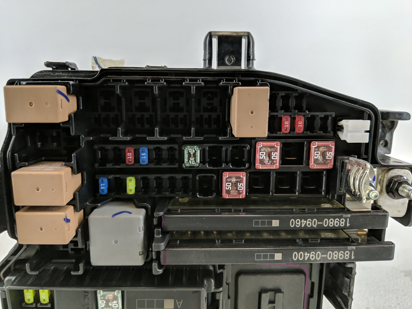 2012-2013 Hyundai Accent Fusebox Fuse Box Panel Relay Module P/N:91220R5120MB Fits Fits 2012 2013 OEM Used Auto Parts - Oemu