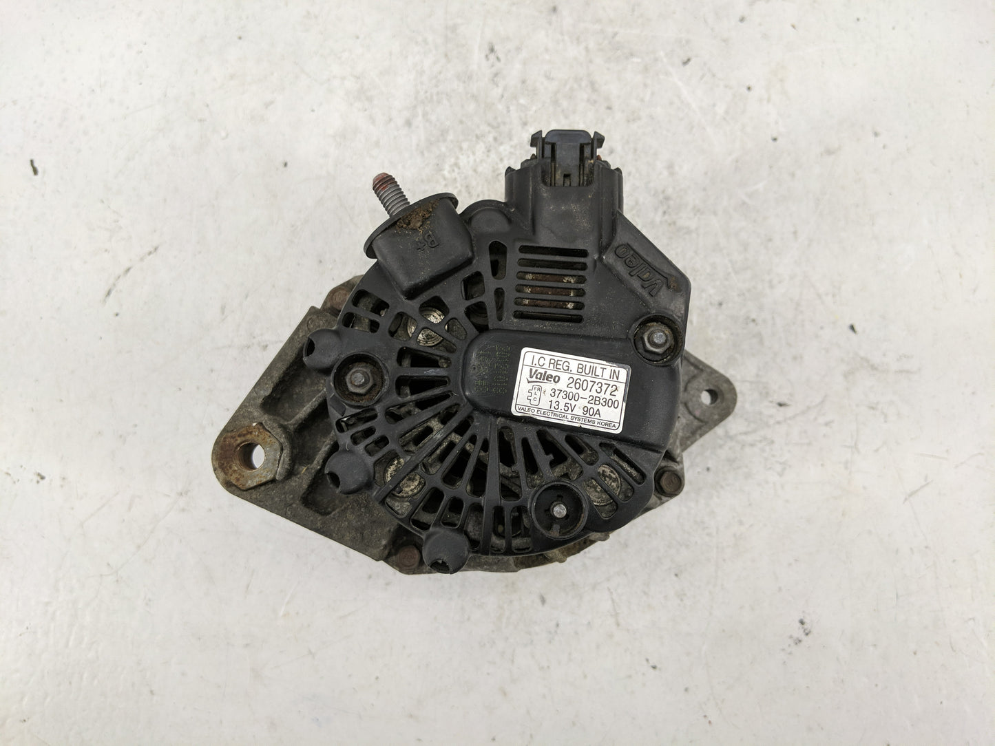 2012-2014 Hyundai Accent Alternator Replacement Generator Charging Assembly Engine OEM P/N:37300-2B300 Fits OEM Used Auto Pa
