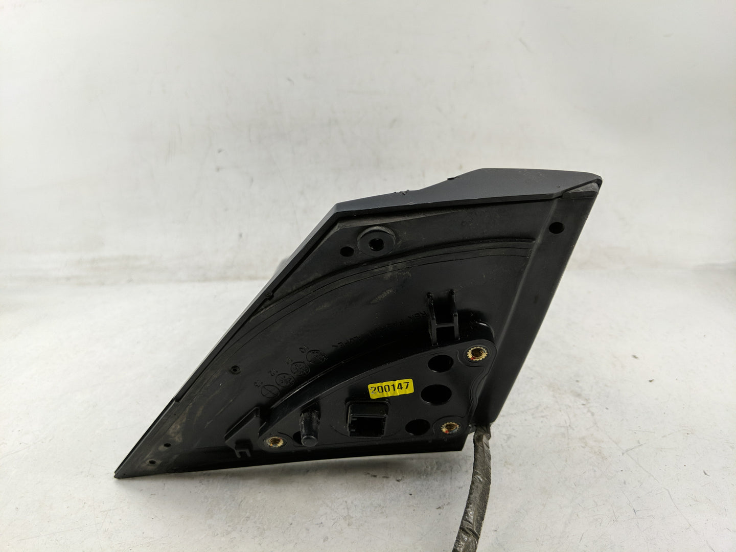 2012-2017 Hyundai Accent Driver Side View Mirror - Left Door Mirror OEM Used - Oemusedautoparts1.com