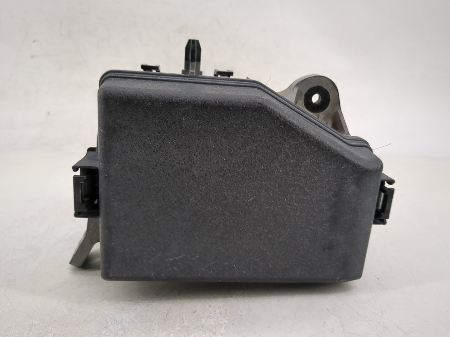 2013-2014 Hyundai Accent Fusebox Fuse Box Panel Relay Module P/N:912211R474 Fits Fits 2013 2014 OEM Used Auto Parts - Oemuse