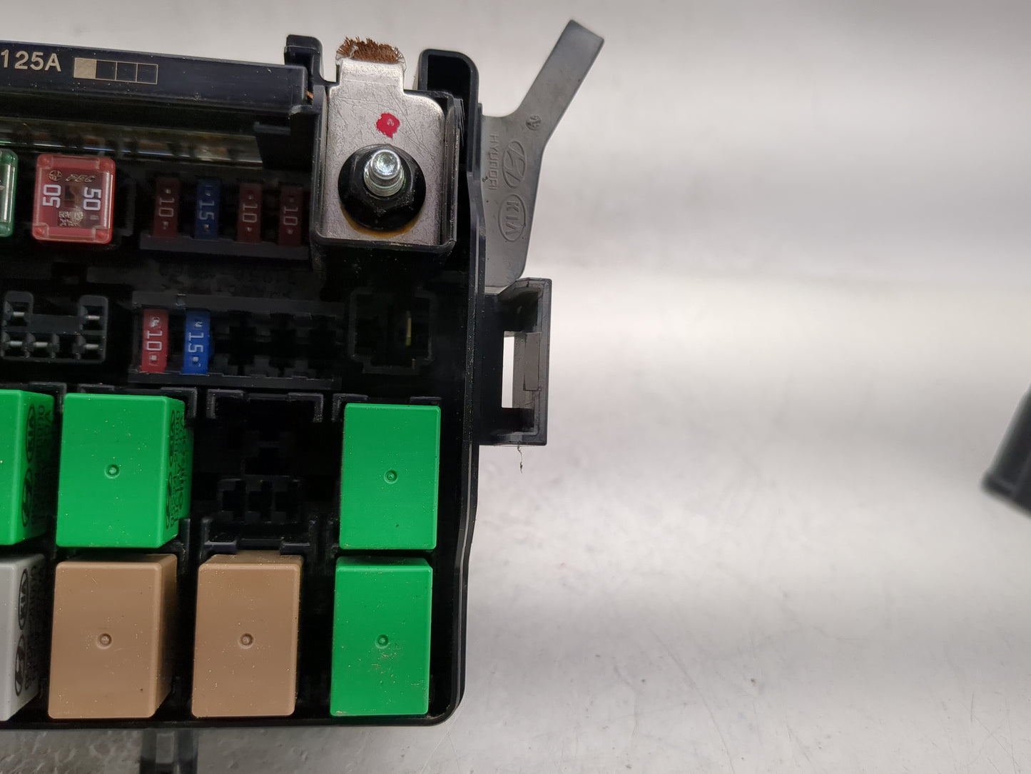 2013-2014 Hyundai Accent Fusebox Fuse Box Panel Relay Module P/N:912211R474 Fits Fits 2013 2014 OEM Used Auto Parts - Oemuse