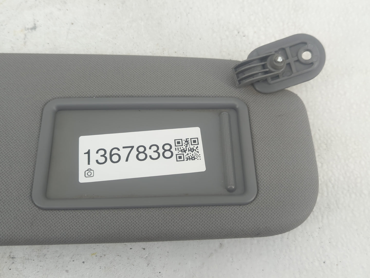 2012-2013 Hyundai Accent Sun Visor Shade Replacement Passenger Right Mirror Fits Fits 2012 2013 OEM Used Auto Parts - Oemuse