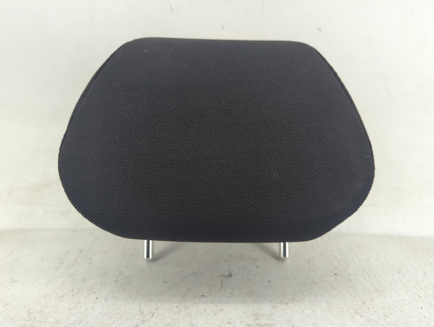2012-2014 Hyundai Accent Headrest Head Rest Rear Center Seat Fits Fits 2012 2013 2014 OEM Used Auto Parts - Oemusedautoparts
