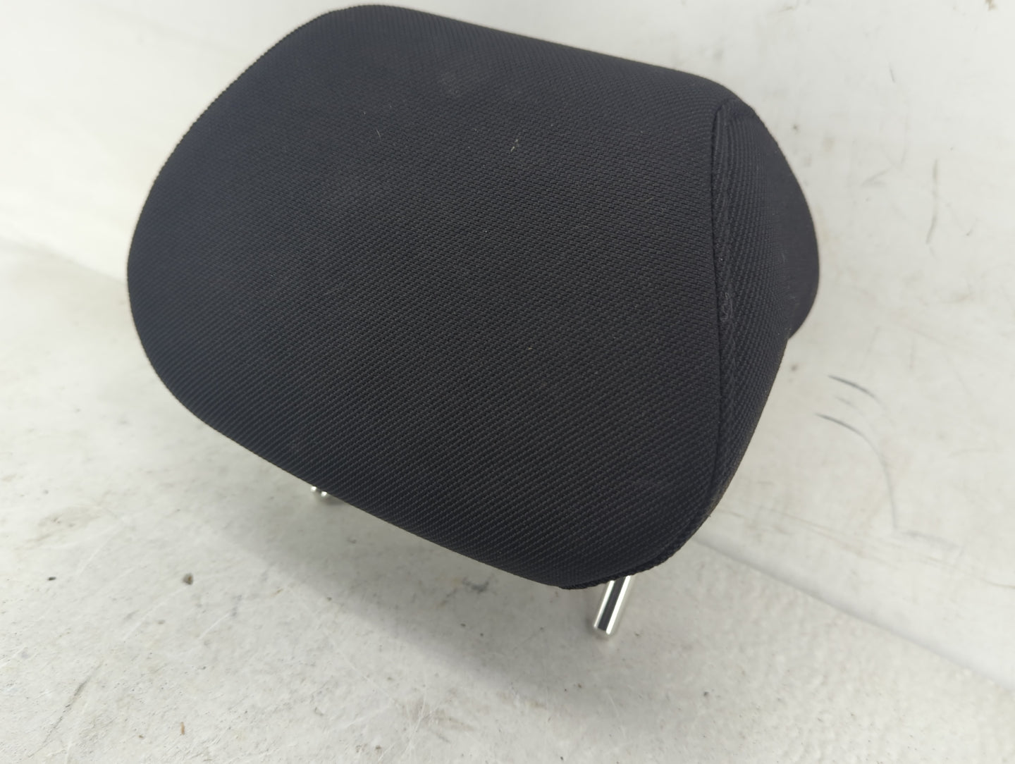 2012-2014 Hyundai Accent Headrest Head Rest Rear Center Seat Fits Fits 2012 2013 2014 OEM Used Auto Parts - Oemusedautoparts