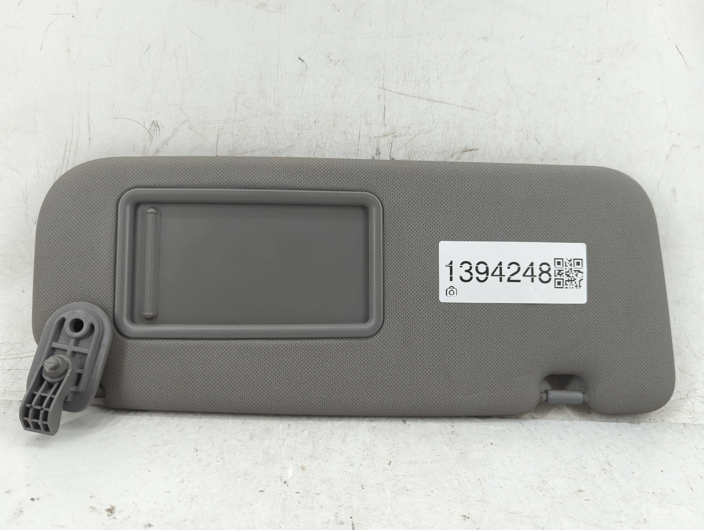 2012-2013 Hyundai Accent Sun Visor Shade Replacement Passenger Right Mirror Fits Fits 2012 2013 OEM Used Auto Parts - Oemuse