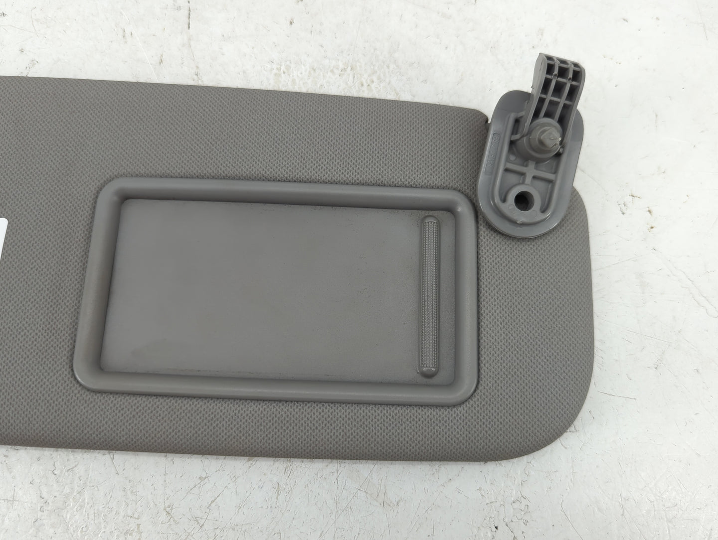 2012-2013 Hyundai Accent Sun Visor Shade Replacement Passenger Right Mirror Fits Fits 2012 2013 OEM Used Auto Parts - Oemuse