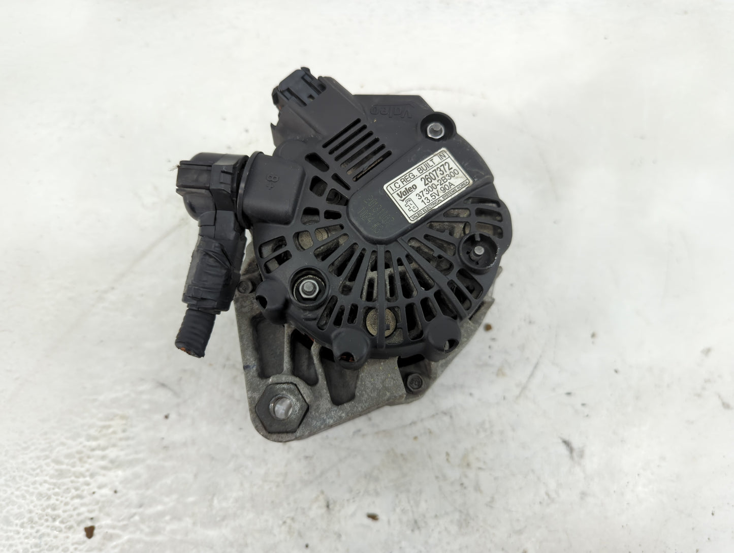 2012-2014 Hyundai Accent Alternator Replacement Generator Charging Assembly Engine OEM P/N:2607372 Fits OEM Used Auto Parts 