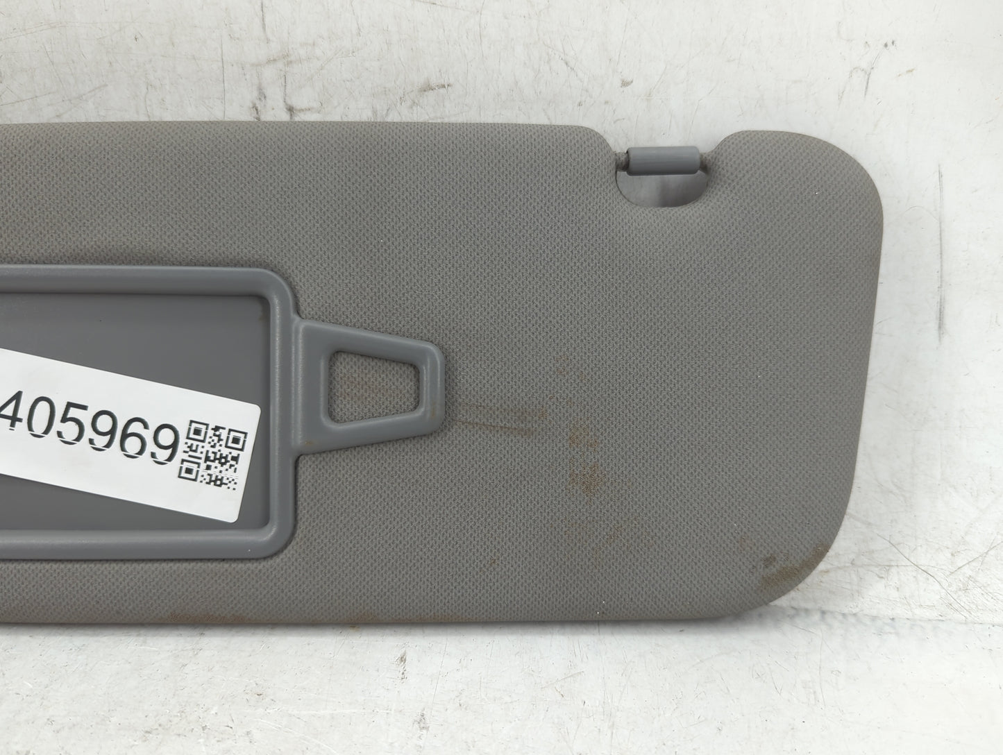 2012-2013 Hyundai Accent Sun Visor Shade Replacement Passenger Right Mirror Fits Fits 2012 2013 OEM Used Auto Parts - Oemuse