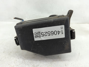 2013-2014 Hyundai Accent Fusebox Fuse Box Panel Relay Module P/N:91950-1R022 Fits Fits 2013 2014 OEM Used Auto Parts - Oemus
