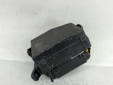 2012-2013 Hyundai Accent Fusebox Fuse Box Panel Relay Module P/N:91221-1R733 Fits Fits 2012 2013 OEM Used Auto Parts - Oemus