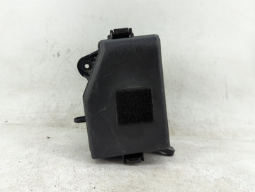 2013-2014 Hyundai Accent Fusebox Fuse Box Panel Relay Module Fits Fits 2013 2014 OEM Used Auto Parts - Oemusedautoparts1.com