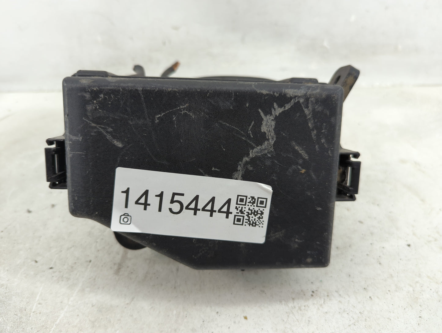 2012-2013 Hyundai Accent Fusebox Fuse Box Panel Relay Module P/N:912211R714 Fits Fits 2012 2013 OEM Used Auto Parts - Oemuse