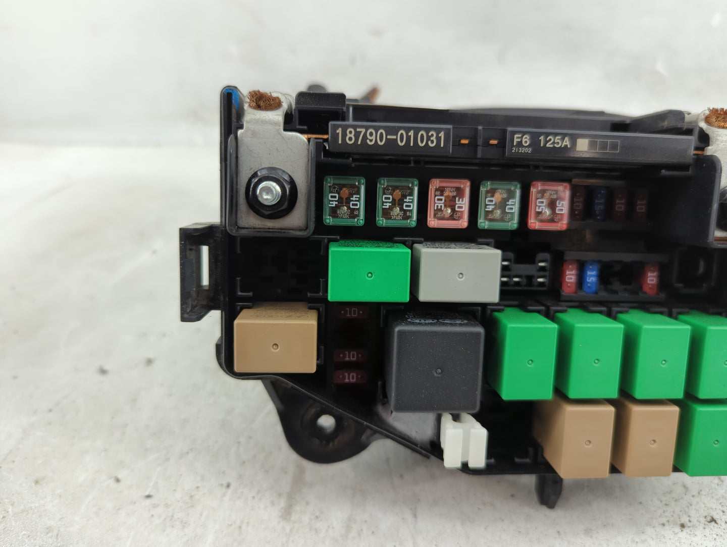 2012-2013 Hyundai Accent Fusebox Fuse Box Panel Relay Module P/N:912211R714 Fits Fits 2012 2013 OEM Used Auto Parts - Oemuse