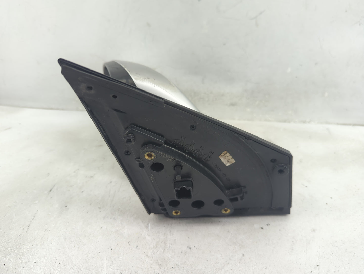 2013 Hyundai Accent Driver Side View Mirror - Left Door Mirror OEM Used - Oemusedautoparts1.com